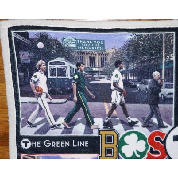 T-Pass Original Blanket -Shera- Boston Legends - Celtics-Patriots-Red Sox-Bruins - Picture 3 of 8